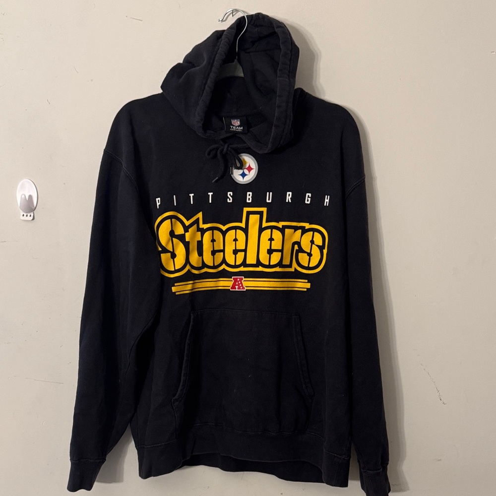 Pittsburgh Steelers Black Crewneck Sweatshirt by NFL